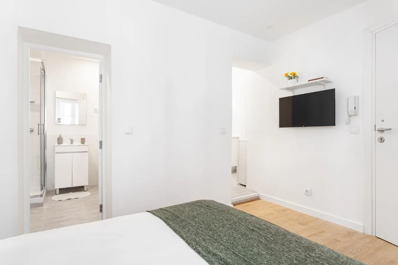Altido Charming Apartments Near Necessidades Palace Lisbona