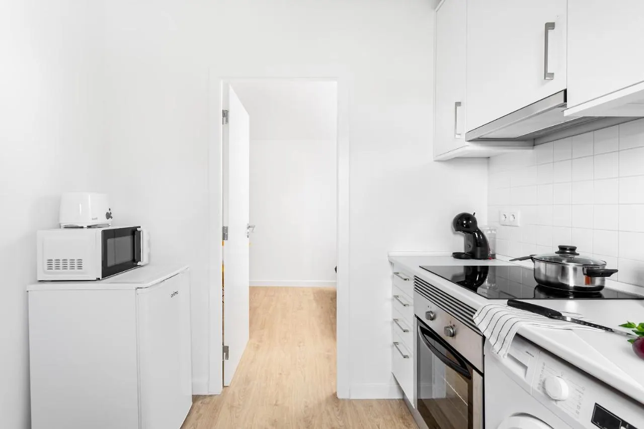 Altido Charming Apartments Near Necessidades Palace Лиссабон