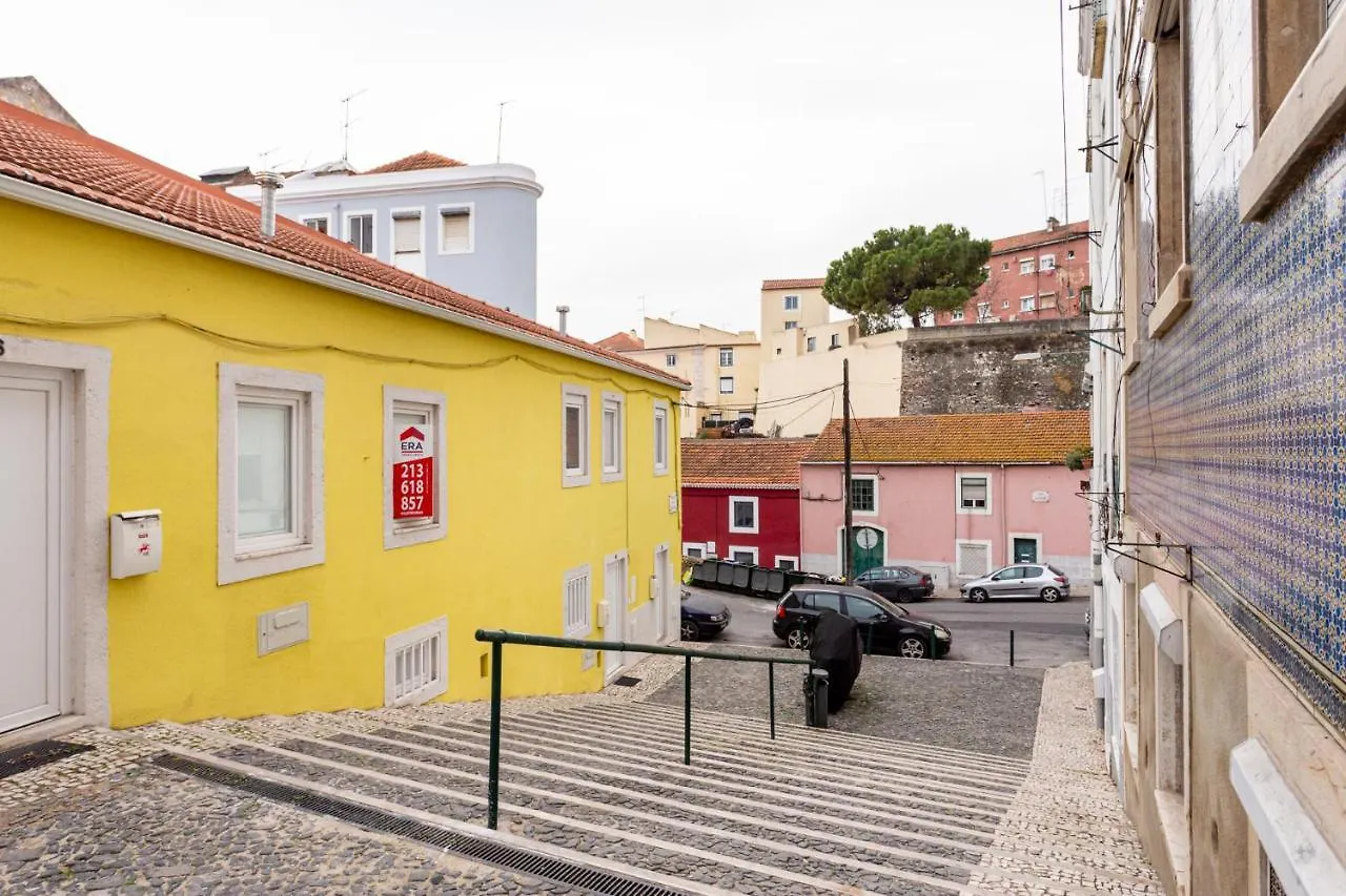 Altido Charming Apartments Near Necessidades Palace Лиссабон